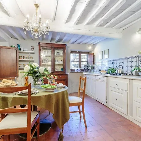 Viola Residenze Seicento Willa Capannori