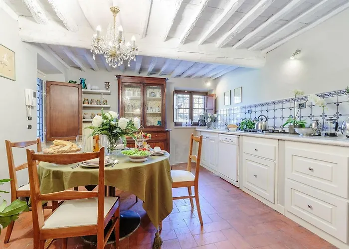 Viola Residenze Seicento Vila Capannori